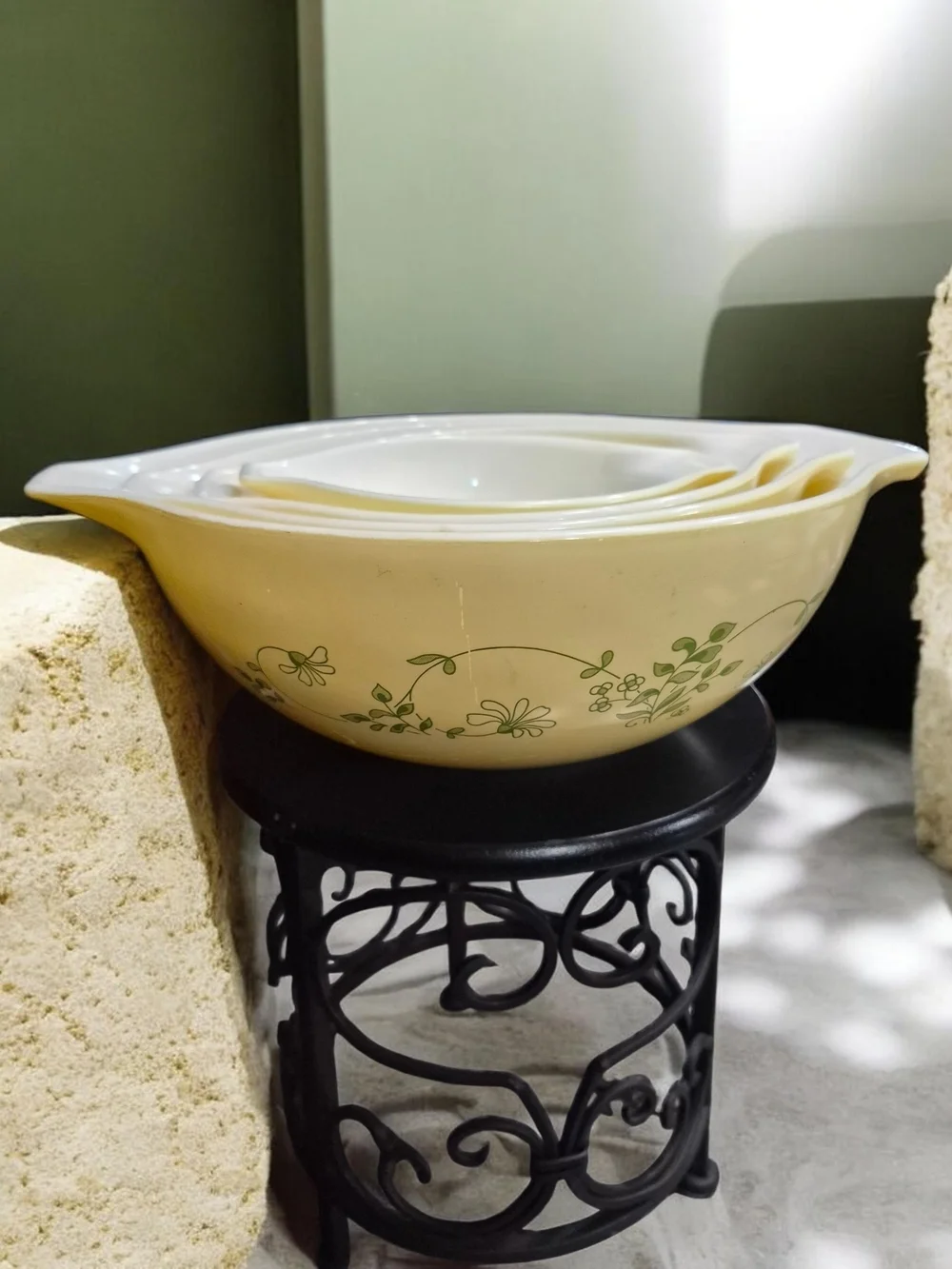 Cream Ceramic Nesting Mixing Bowls with Green Floral Print